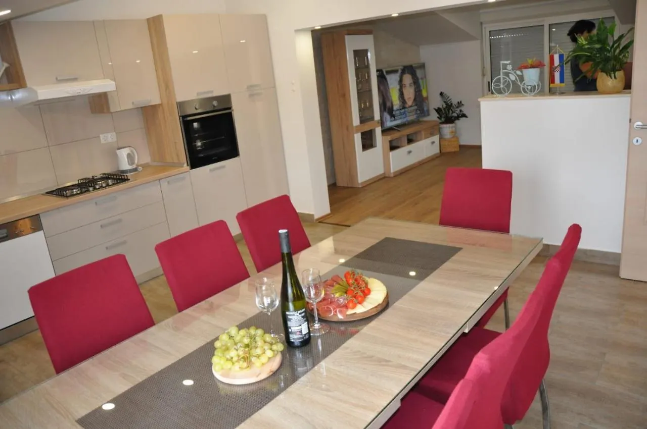 Apartman Doni location