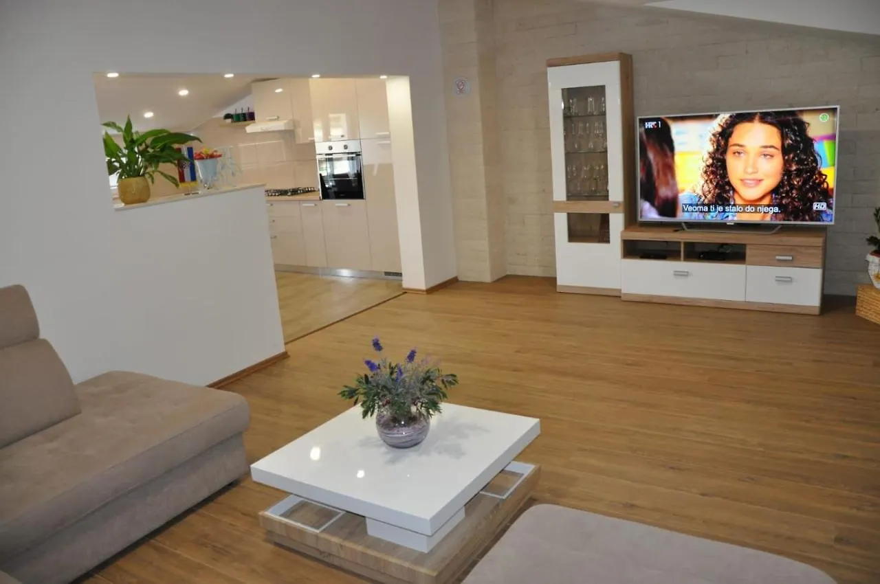 Apartment Apartman Doni Split Croatia